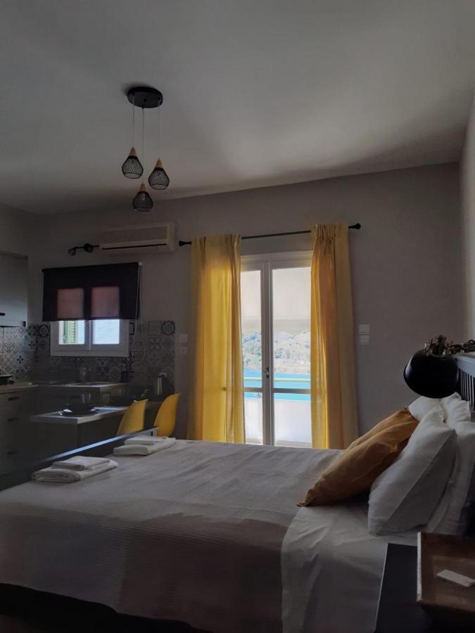Studios Margaret, Poros Island Poros Town Exterior photo